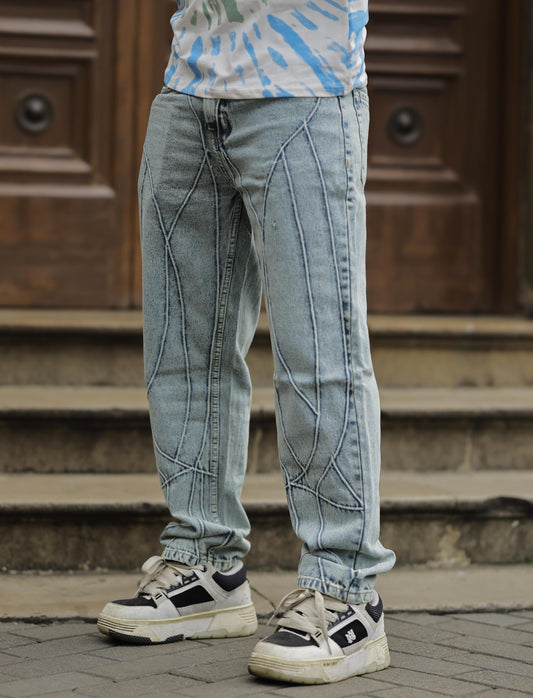 loose fit jeans